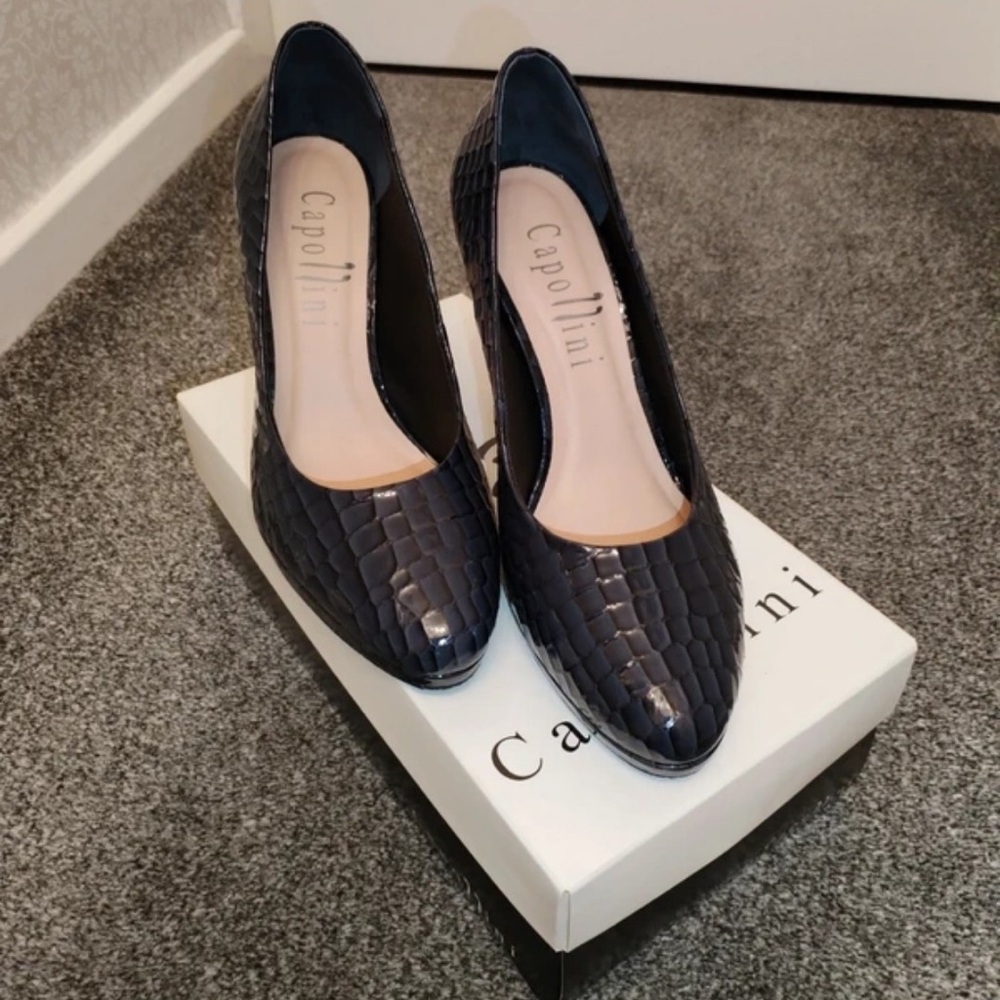 Navy Textured Heels
